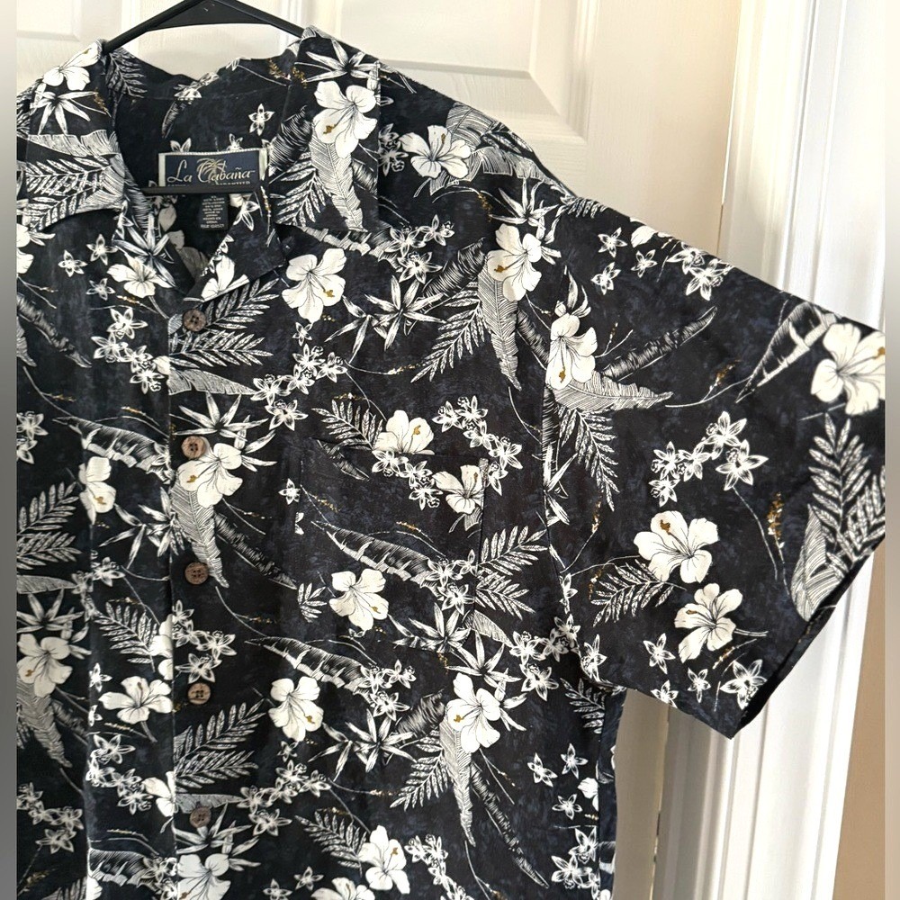 La Cabana Mens XL Black White Hibiscus‎ Floral Linen Blend Hawaiian Camp Shirt